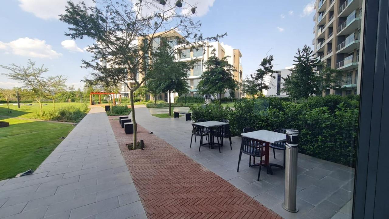 Appartement 519 Menlyn Maine Trilogy à Pretoria-Noord Extérieur photo